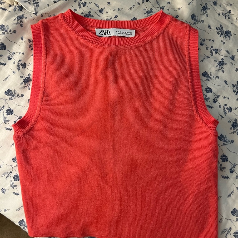 zara top for ella